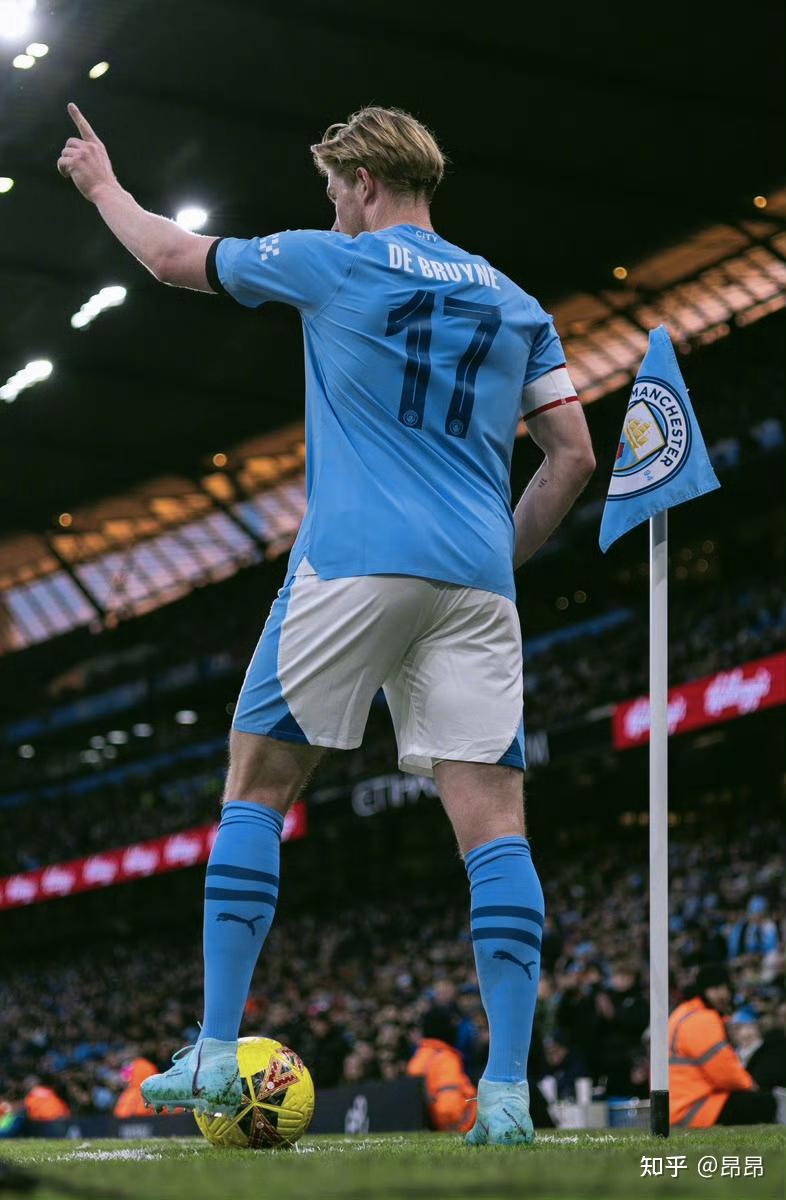 每体：孔德本赛季状态不佳，伊尼戈离队后巴萨防线表现不稳