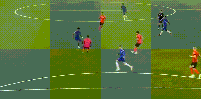 莱万特高层：几乎每天都收到关于埃永的报价，冬窗不考虑出售他